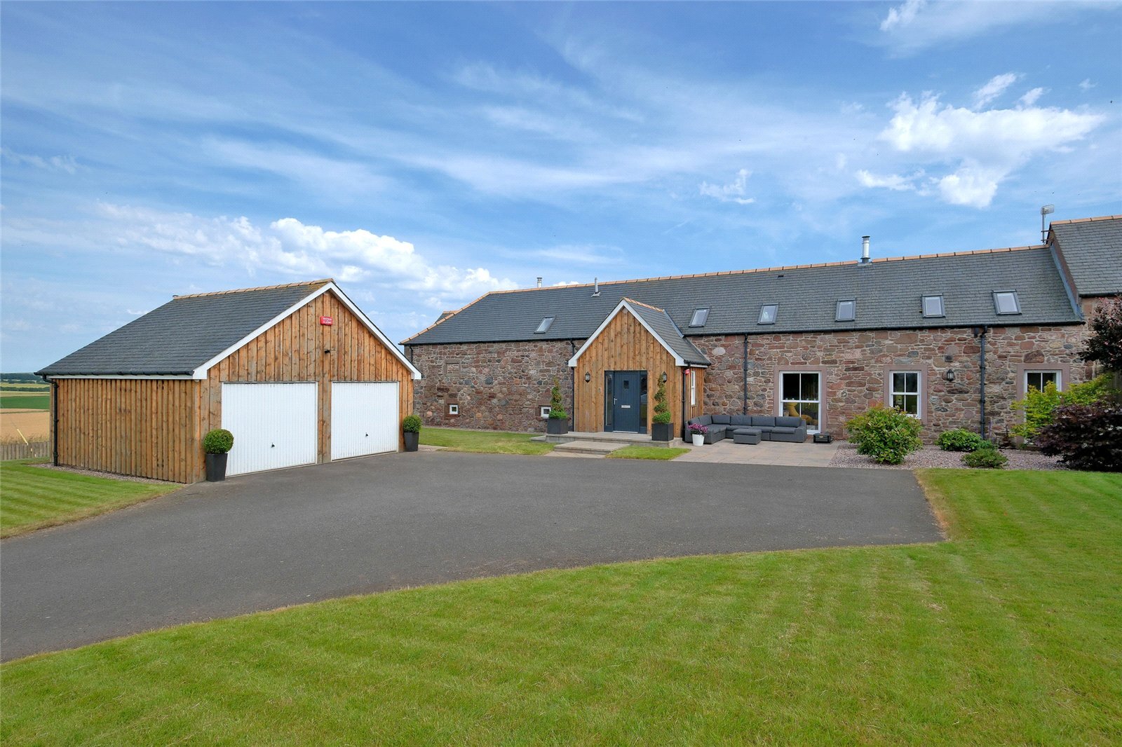 3 Thornylea Steading Fordoun, Laurencekirk, Aberdeenshire, AB30 1JJ