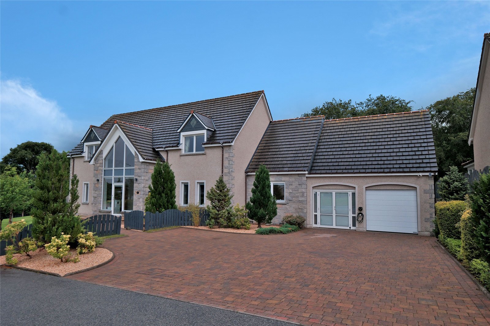 1 Corsmanhill Drive, Inverurie, Aberdeenshire, AB51 5SQ